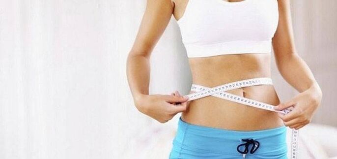 Το κορίτσι έχασε 3 κιλά σε μια εβδομάδα με τη βοήθεια δίαιτας και άσκησης