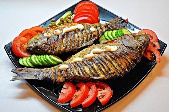 Σύμφωνα με την ιαπωνική διατροφή, μπορείτε να μαγειρέψετε ψάρια ψημένα με λαχανικά